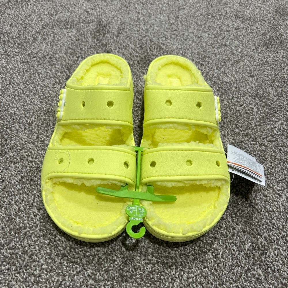 NWT Unisex Crocs M10/W11